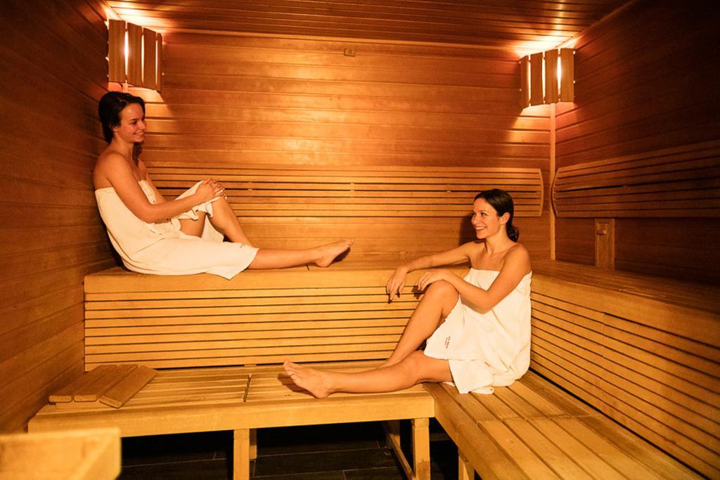 Wine Wellness Hotel Amande Hustopece Exterior photo