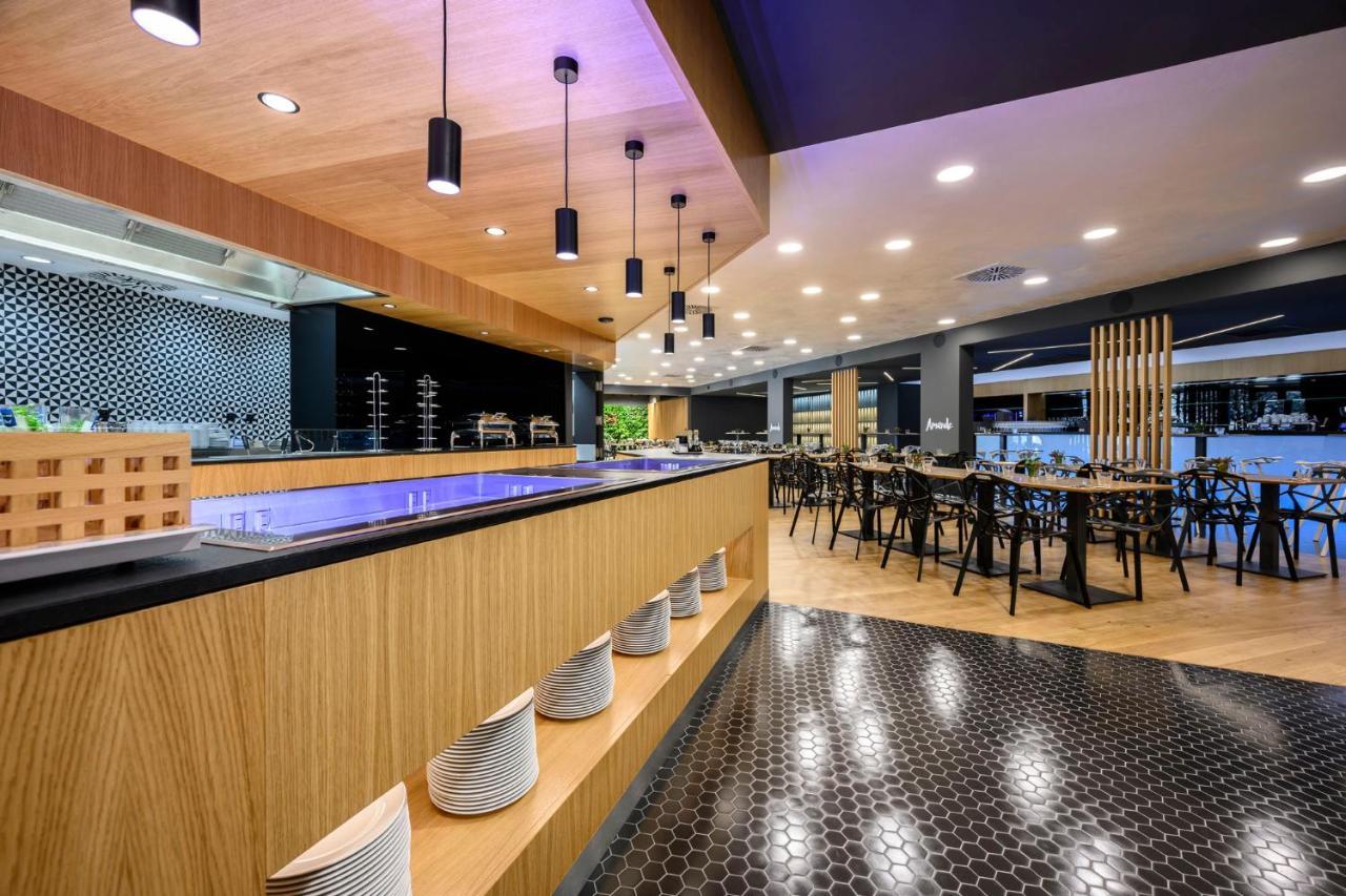 Wine Wellness Hotel Amande Hustopece Exterior photo